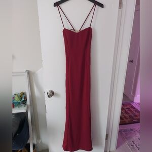 Windsor Floor Length Red Mermaid Dress Open Back Size Medium Formal Ball Gown